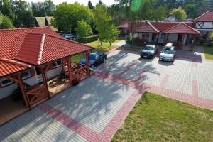 parking główny w ośrodku