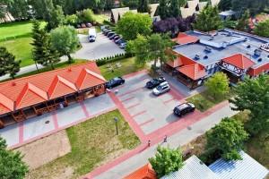 osrodek wypoczynkowy widok z boku