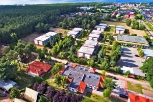 osrodek wypoczynkowy bungalowy z lotu ptaka